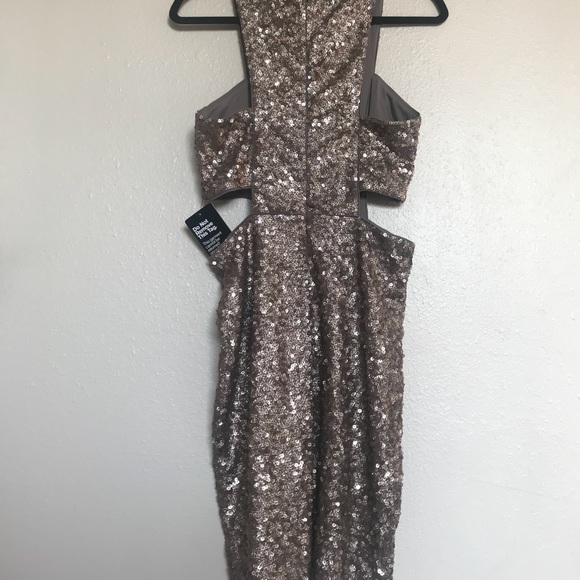 Express Cut-Out Mini Dress S10 - Picture 2 of 5